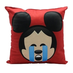 MINI ALMOFADA MICKEY EMOJI na internet