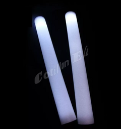 30 Barras Goma Espuma Luminosa Led Rompecocos Blancas - comprar online