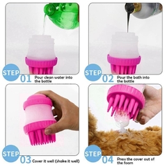 Cepillo De Baño Para Mascotas Con Dispenser De Shampoo DA3004 - tienda online