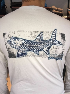 GRAPHIC TECH FISH TEE (52145) - pofoutdoor