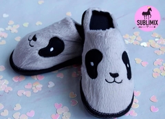 Pantufla peluche gris panda