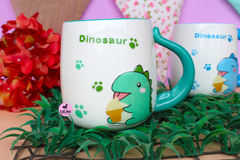 Taza de dinosaurio