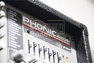 620-PLUS Phonix Consola Potenciada