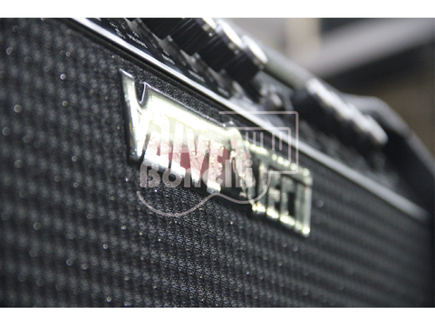 GT-120 Valvetech Amplificador Pre Valvular Combo para Guitarra - comprar online