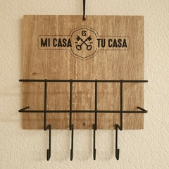 Perchero Decorativo Madera y Metal "Mi Casa Es Tu Casa" - comprar online