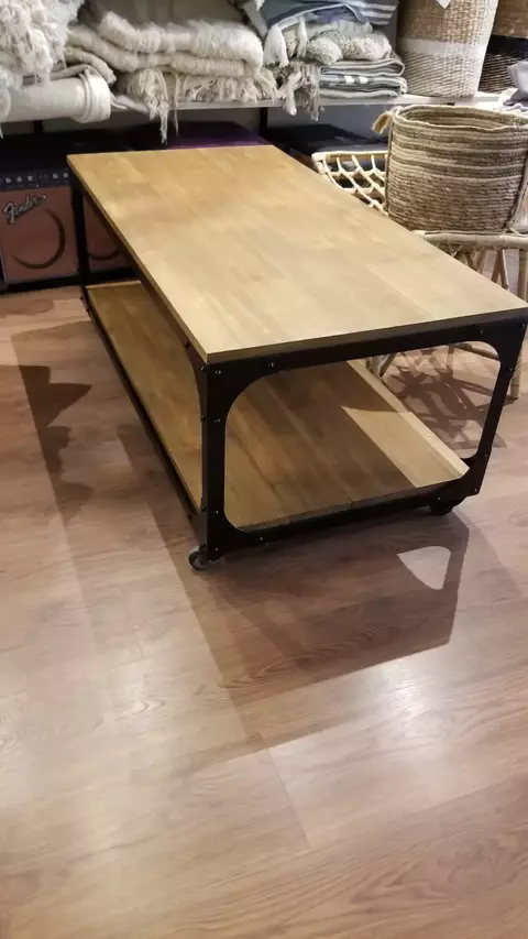 Mesa Ratona Hierro Madera Maciza con Ruedas