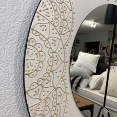 Espejo redondo de madera tallada blanco en internet