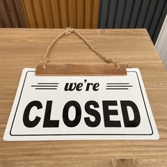 Cartel Open/Closed Chapa en internet