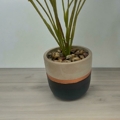 Planta Artificial en maceta beige negro 56cm - comprar online