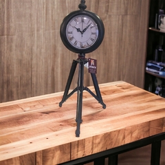 Reloj Trípode Metal Numeros Romanos 44 cm - comprar online