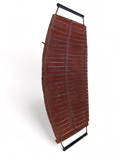 Bandeja de madera con asas de hierro 52 cm en internet