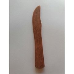 Espátula de madeira tipo faca
