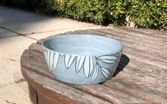 Bowl Light Blue Leaves en internet