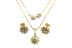 Conjunto Flor com Strass Folheado Ouro c/Caixa - CJFO0041 - comprar online