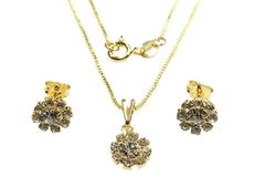 Conjunto Flor Strass Cristal Folheado Ouro c/Caixa - CJFO0049 - comprar online