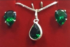 Conjunto Gota Pedra Verde Prata 925 c/ Caixa - CJPR0024 na internet