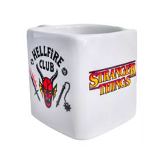 Caneca quadrada Hellfire Club - Stranger Things - comprar online