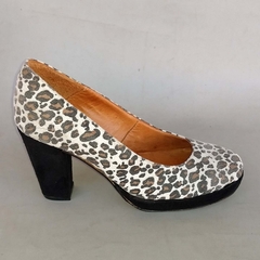 Zapatos Clásicos Plataforma Baja Leopardo Taco Palo 11 cm. Talle 43 Segunda Selección en internet