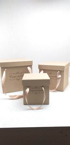 KIT'S Caixa Floricultura quadrada C/Logo padrão C/Alça C/Fita - loja online