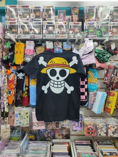 REMERA ONE PIECE LOGO (DOBLE ESTAMPA) - comprar online