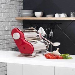 MAQUINA FABRICADORA DE PASTAS PASTA NOVA HOGARIS ROJA - comprar online