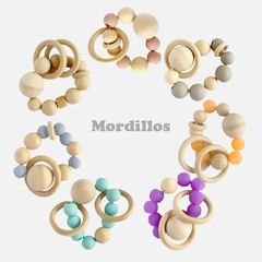 MORDILLO DE MADERA "VIOLETA" - comprar online