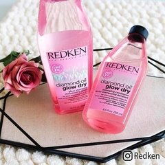 Kit Shampoo + Condicionador 2x1000ml Diamond Oil Glow Dry Redken na internet