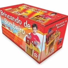 BRINCANDO DE BOMBEIRO