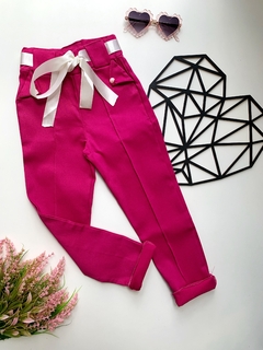 Calça "Poderosa & Elegante" Pink na internet
