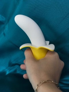 VIBRADOR BANANA IMPORTADO - comprar online