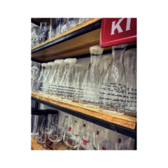 Jarra Botella acrilico letras blancas 33 cm 1,5 lts - comprar online