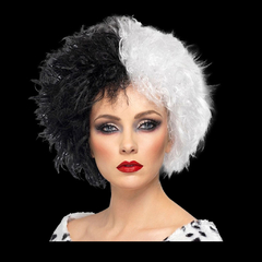 Peluca modelo Cruella de Vil