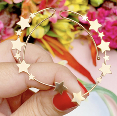 Brinco Earcuff Estrelas na internet