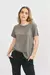 REMERA MANGAS CORTAS CON BORDADO LATERAL IMAGINE BONJOUR LULU (95.S6971)