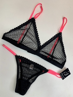 Conjunto Frida negro bretel fluo rosa - comprar online