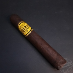 FRANCISCO DE MIRANDA ROBUSTO LINEA AMARILLA - comprar online