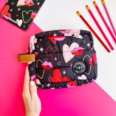 Necessaire matelasse estampados - comprar online