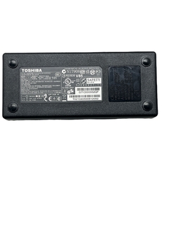 CARGADOR TOSHIBA 19V 6.32A 120W 5.5mm*2.5mm - Partes de Notebooks SA