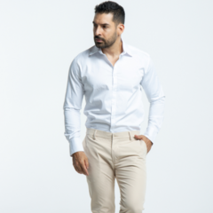 Camisa Blanca Slim Fit para un Look Elegante en internet