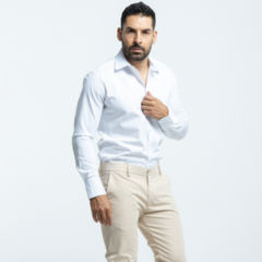 Camisa Blanca Slim Fit para un Look Elegante - comprar online