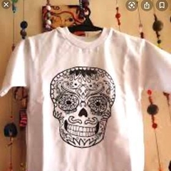 Remera mágica talle 14 Calavera - comprar online