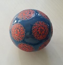 Esfera de cerámica estampada azul y rojo 10 cm