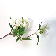 Flor blanca 60 cm
