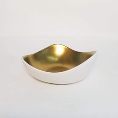 Bowl cerámica blanca y dorado irregular