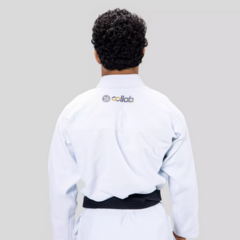 Kimono Atama Collab 2.0 Feminino Branco na internet