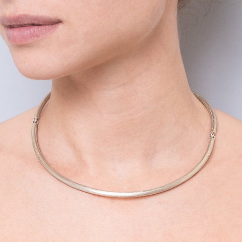 colares choker choker com detalhes palitinho pingente concha banho em prata  ck4011