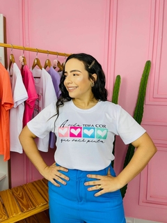 T-shirt Canelada A Vida tem a cor que você pinta - comprar online