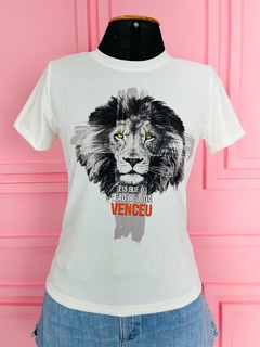 T-shirt Ribana Canelada Eis que o Leão de Judá Venceu na internet