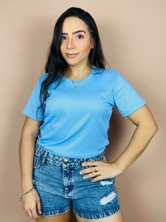 T-shirt Canelada Básica Azul Céu na internet