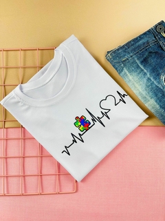 T-shirt Canelada Batimentos cardíaco autismo
